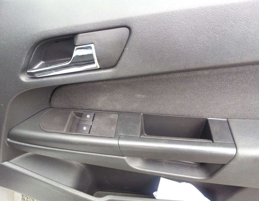 Vauxhall Astra Life window-switch-driver-side-front